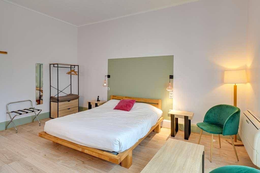 Brit Hotel Roanne - Le Grand Hôtel Zimmer foto